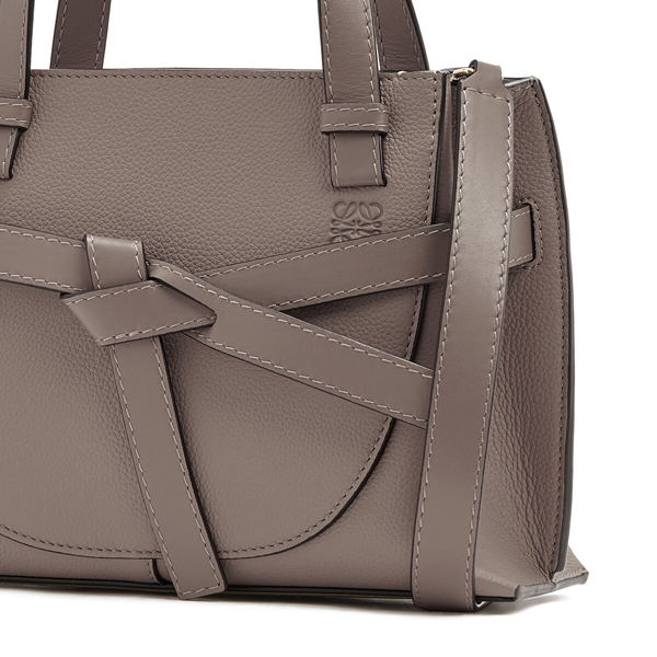 2020SS新作!ロエベ偽物 先行予約 GATEグレインレザーバッグ 71I-3E8014